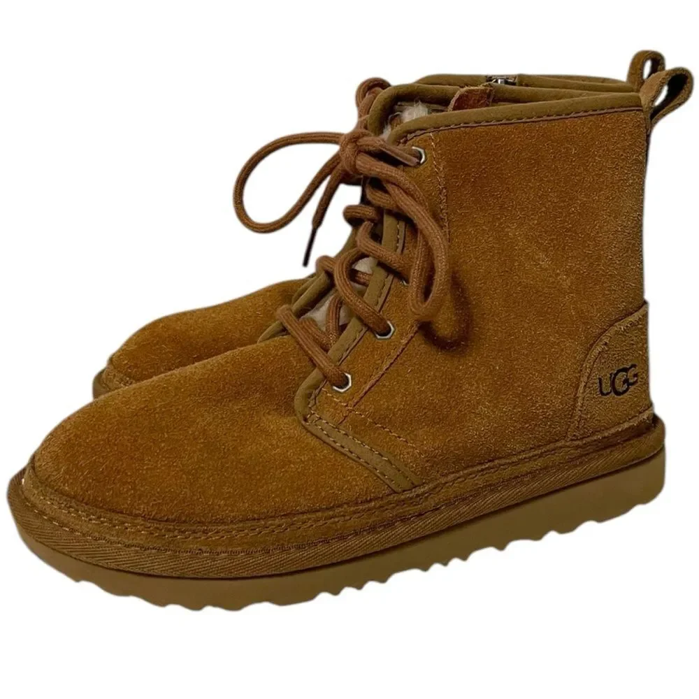 NWOT UGG Kid’s Neumel High Suede Sherpa Zip Chukka Boots 2Y